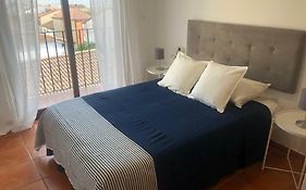 Apartamentos Fuente Arriba